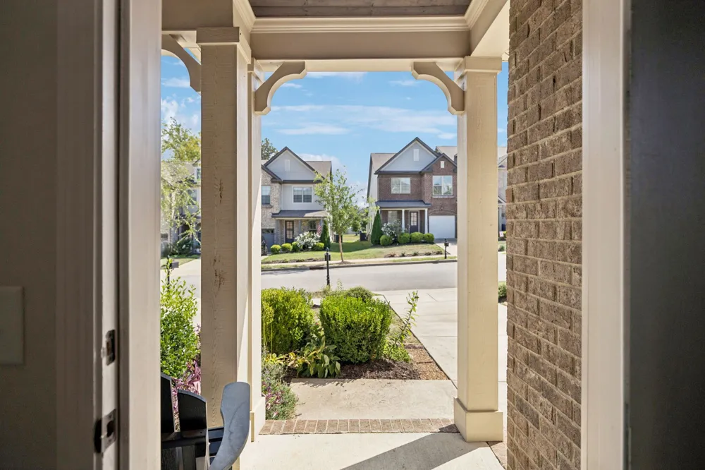 3149 Sassafras Ln Thompsons Station, TN 37179