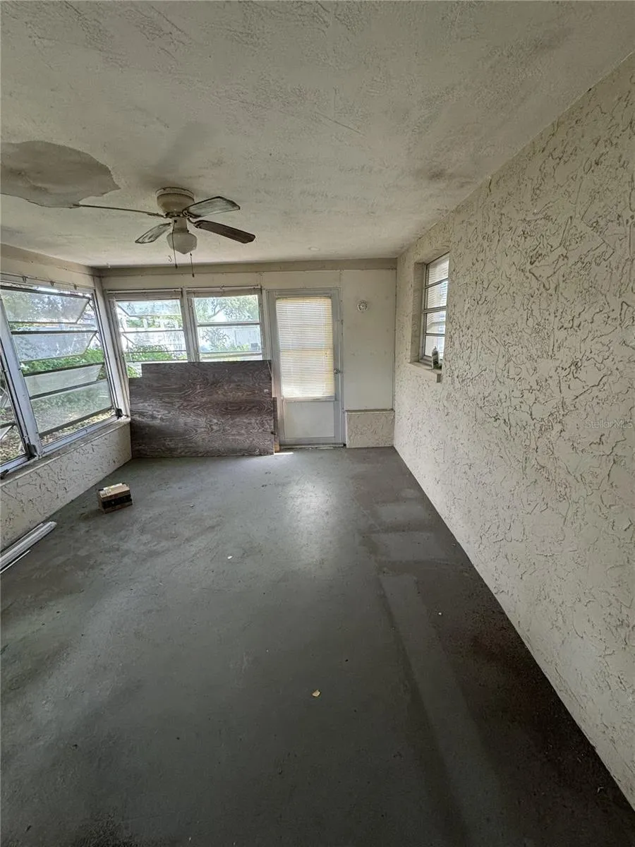 8930 WINDSONG LANE Port Richey, FL 34668