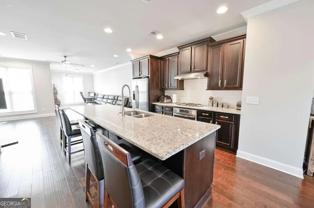 2177 Parkside Glen VW Duluth, GA 30097