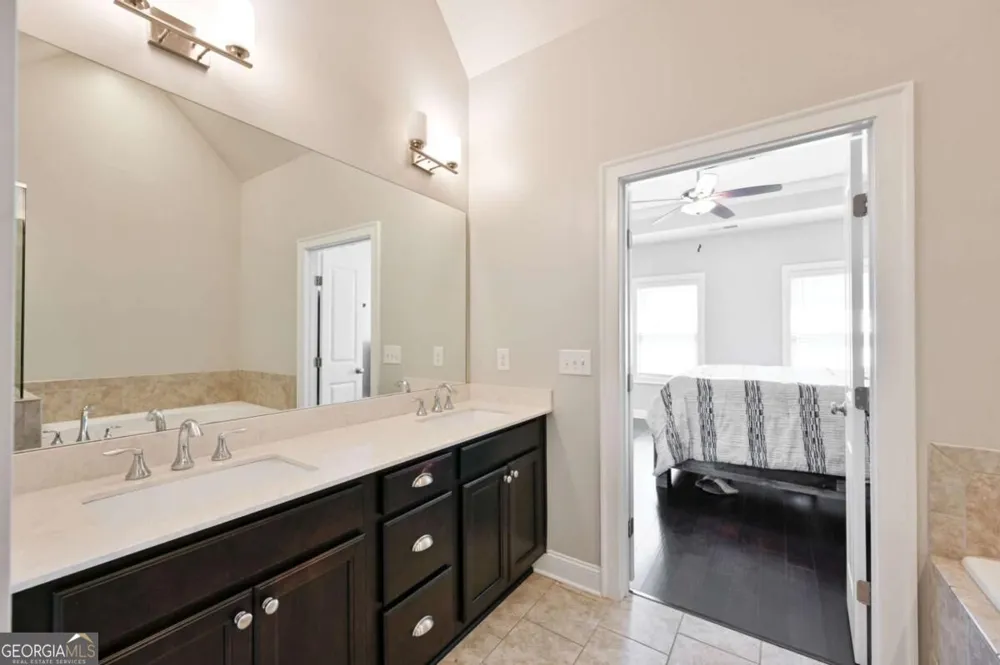 2177 Parkside Glen VW Duluth, GA 30097