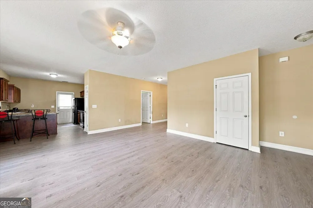 215 Hallie LN Macon, GA 31211