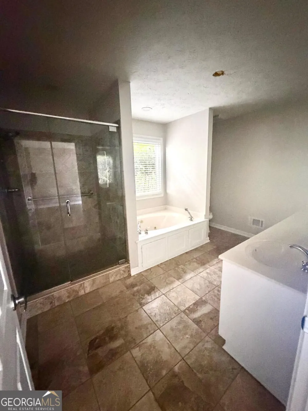 2660 Sandy Creek CIR Loganville, GA 30052