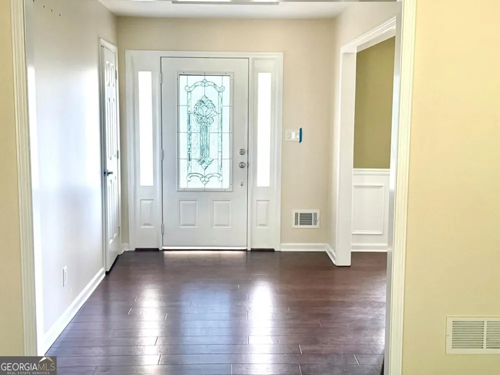 2660 Sandy Creek CIR Loganville, GA 30052