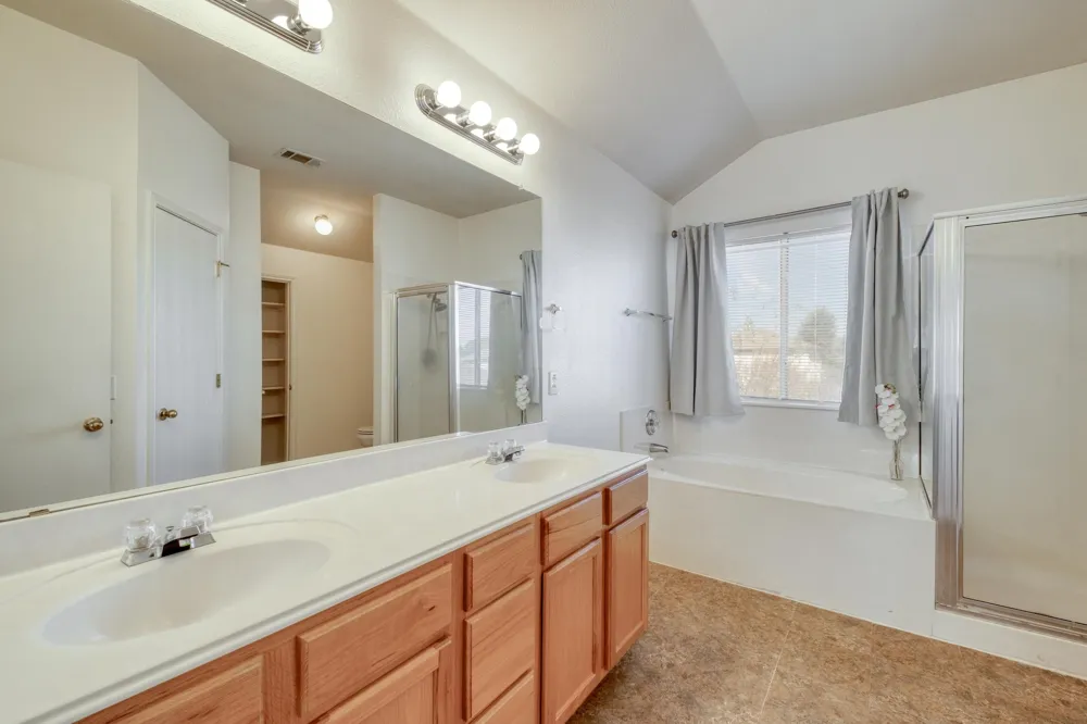 16628 Trevin Cove Manor, TX 78653