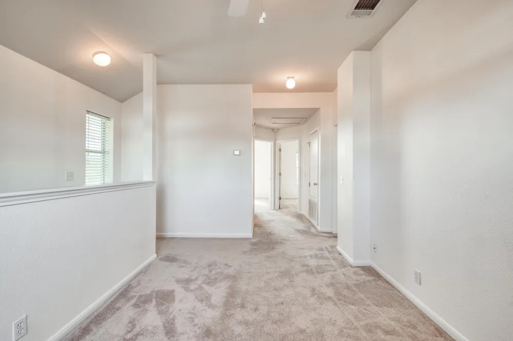 16628 Trevin Cove Manor, TX 78653
