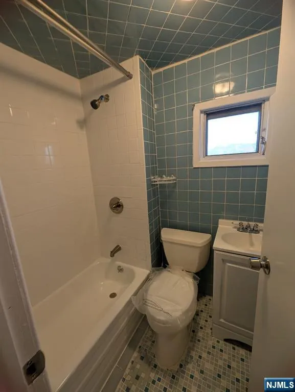 167 Johnson Avenue Hackensack, NJ 07601