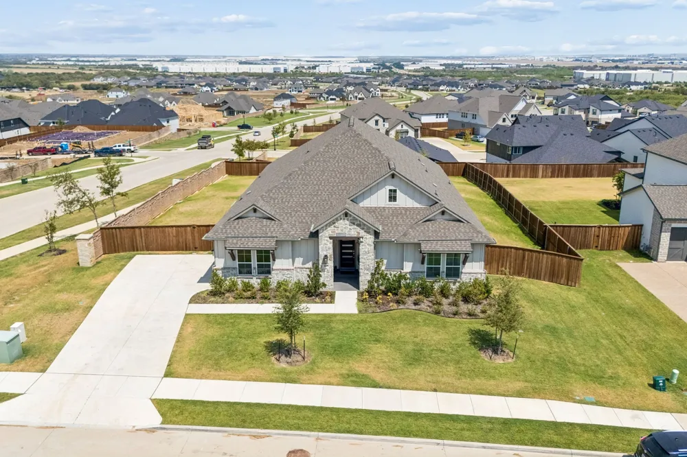 805 Feathergrass Court Haslet, TX 76052