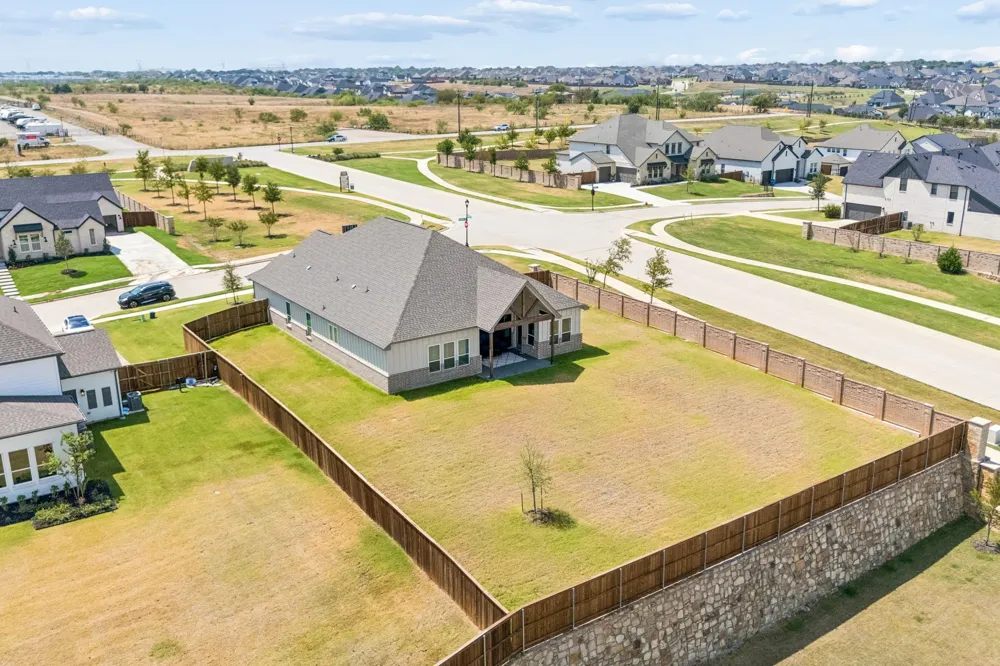 805 Feathergrass Court Haslet, TX 76052