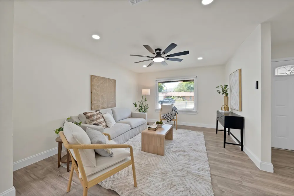 2302 E Mitchell Street Arlington, TX 76010