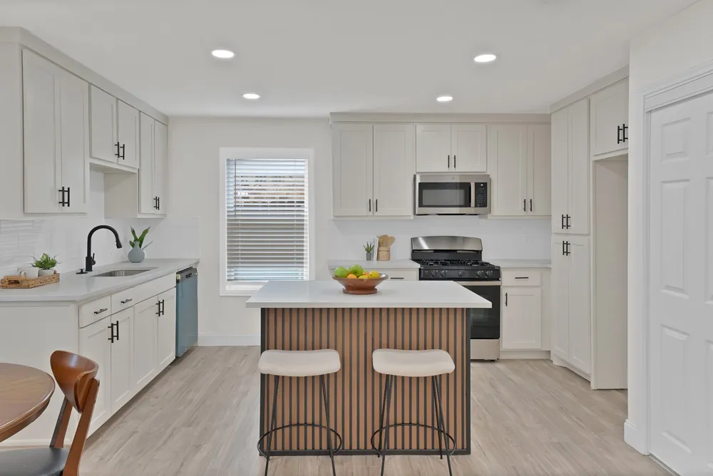 2302 E Mitchell Street Arlington, TX 76010