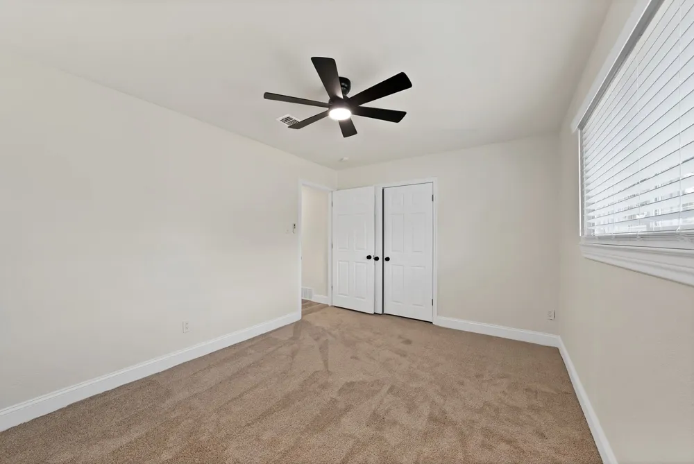2302 E Mitchell Street Arlington, TX 76010