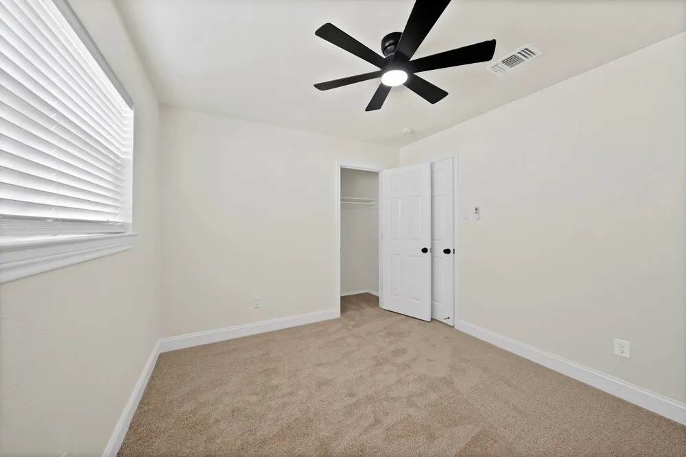 2302 E Mitchell Street Arlington, TX 76010