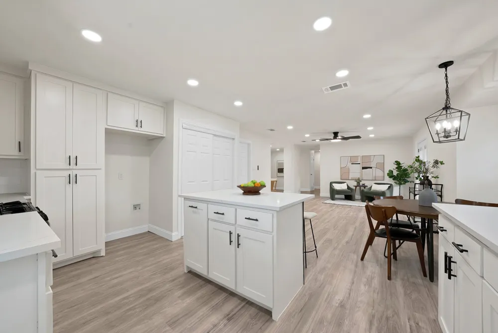 2302 E Mitchell Street Arlington, TX 76010