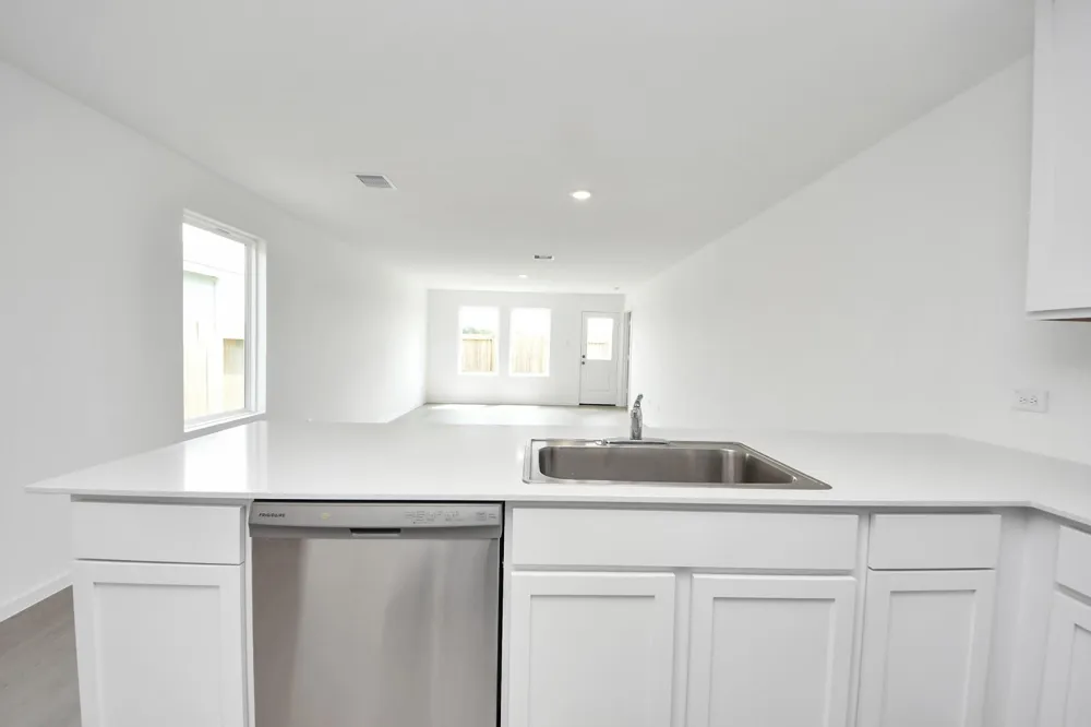 1306 Charlotte Way Wharton, TX 77488