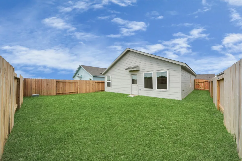 1306 Charlotte Way Wharton, TX 77488