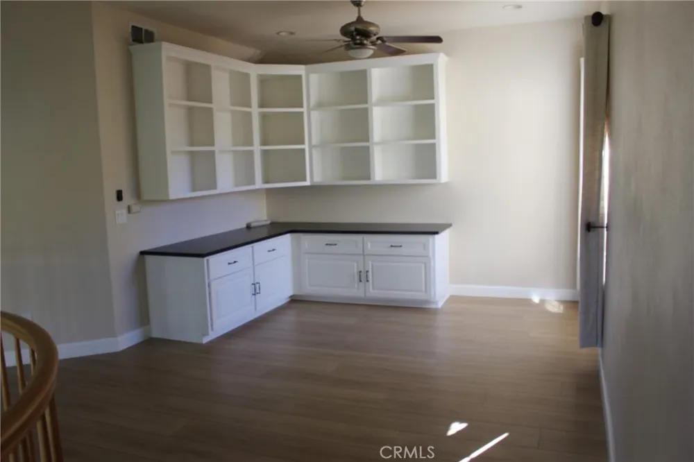 26452 La Scala Laguna Hills, CA 92653