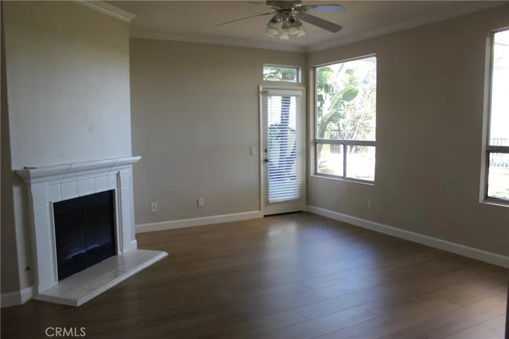 26452 La Scala Laguna Hills, CA 92653