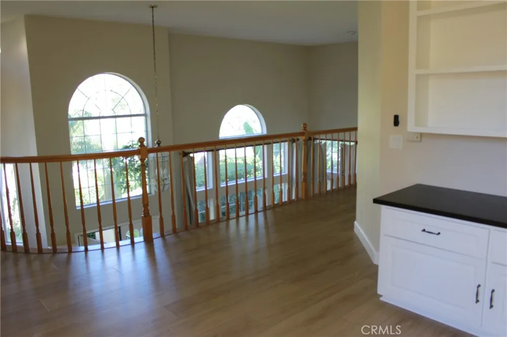 26452 La Scala Laguna Hills, CA 92653