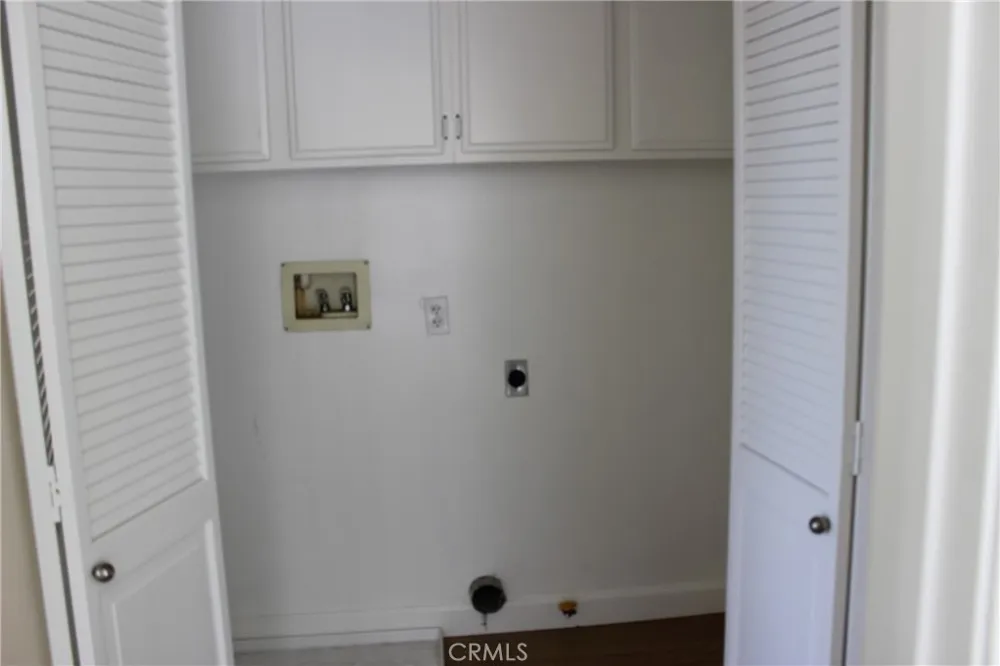 26452 La Scala Laguna Hills, CA 92653