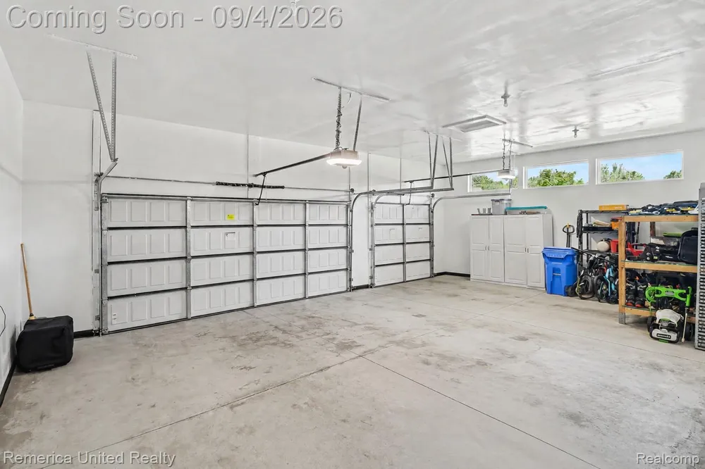 4083 Inverrary Court Commerce Charter Township, MI 48382