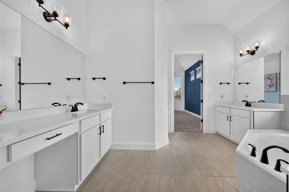 1300 Truscon Path Leander, TX 78641