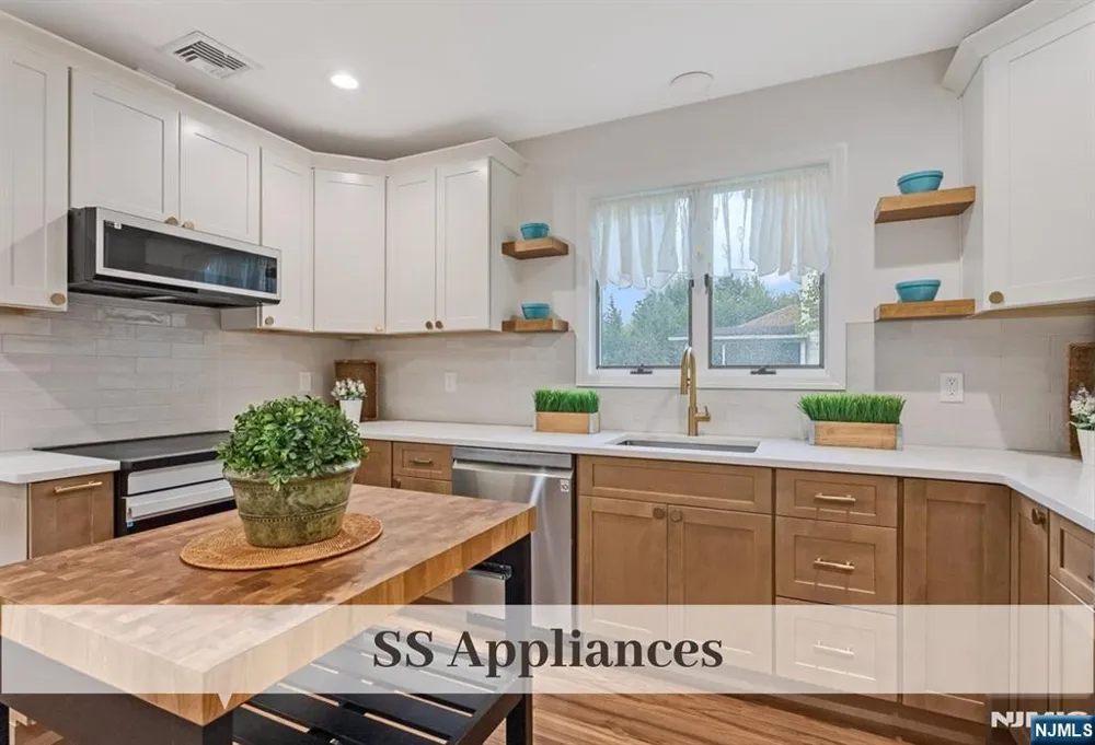 31 Kent Road Glen Rock, NJ 07452
