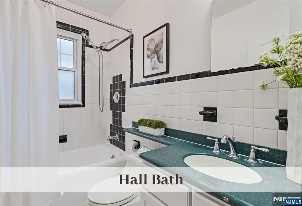 31 Kent Road Glen Rock, NJ 07452