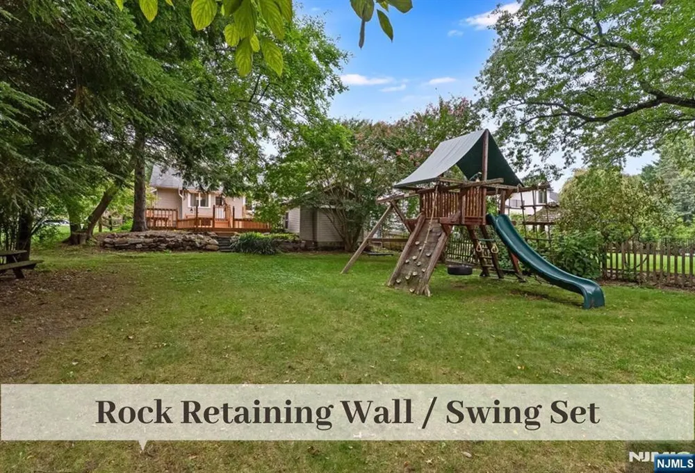 31 Kent Road Glen Rock, NJ 07452