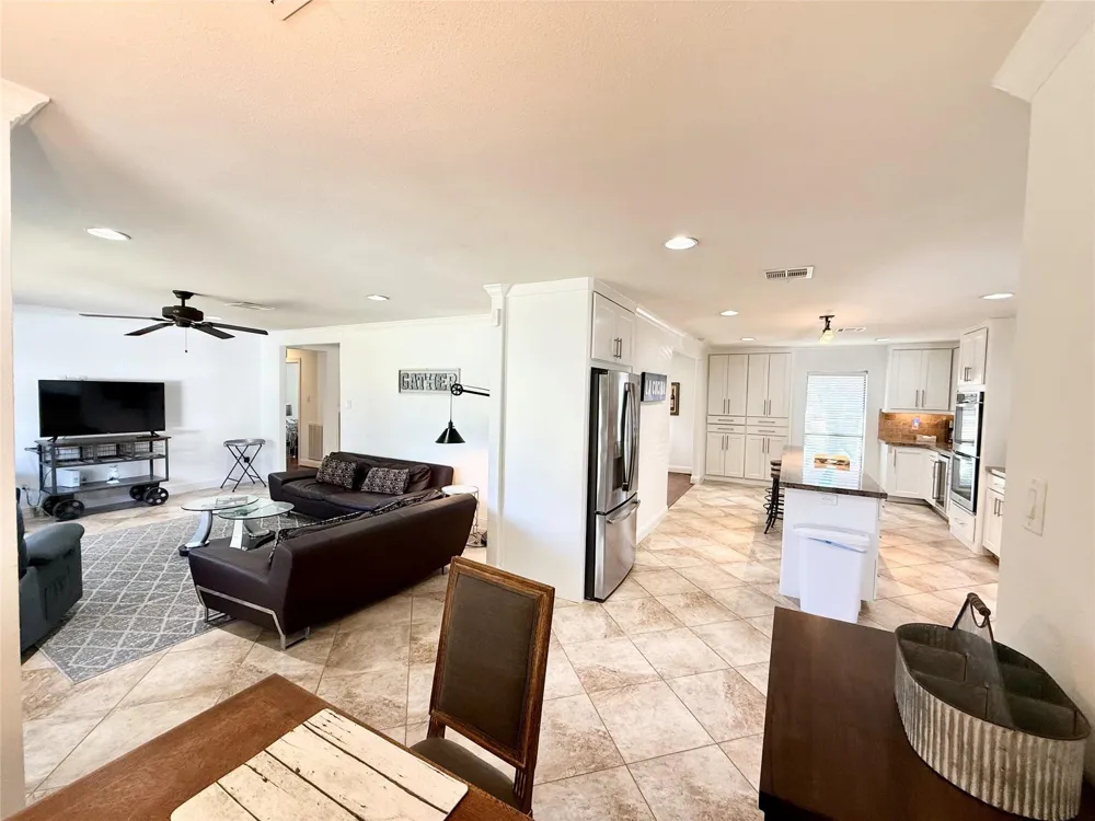 5454 Imogene Street Houston, TX 77096