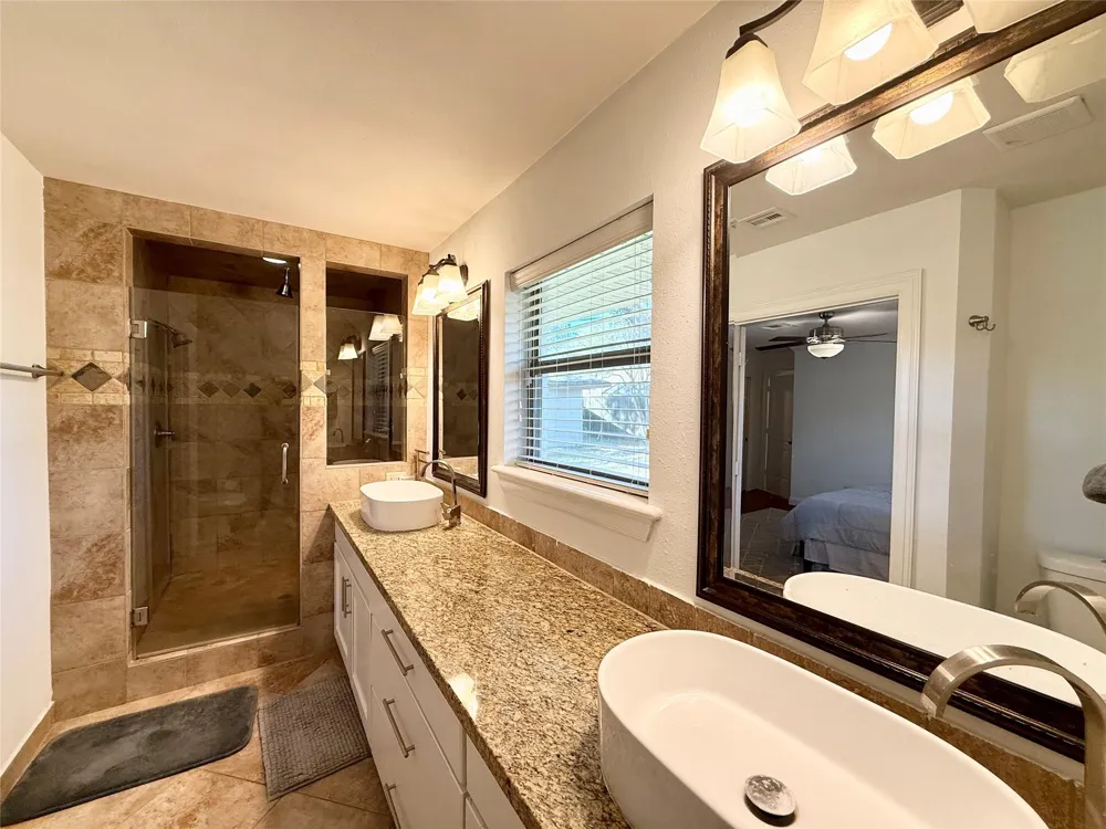 5454 Imogene Street Houston, TX 77096