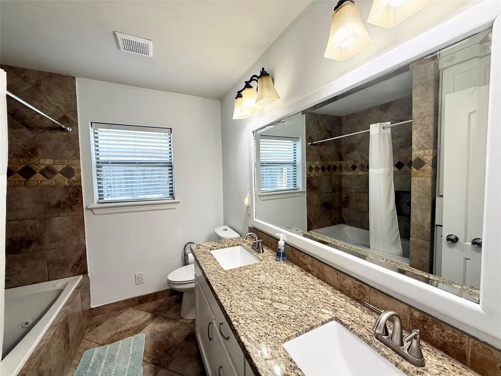 5454 Imogene Street Houston, TX 77096