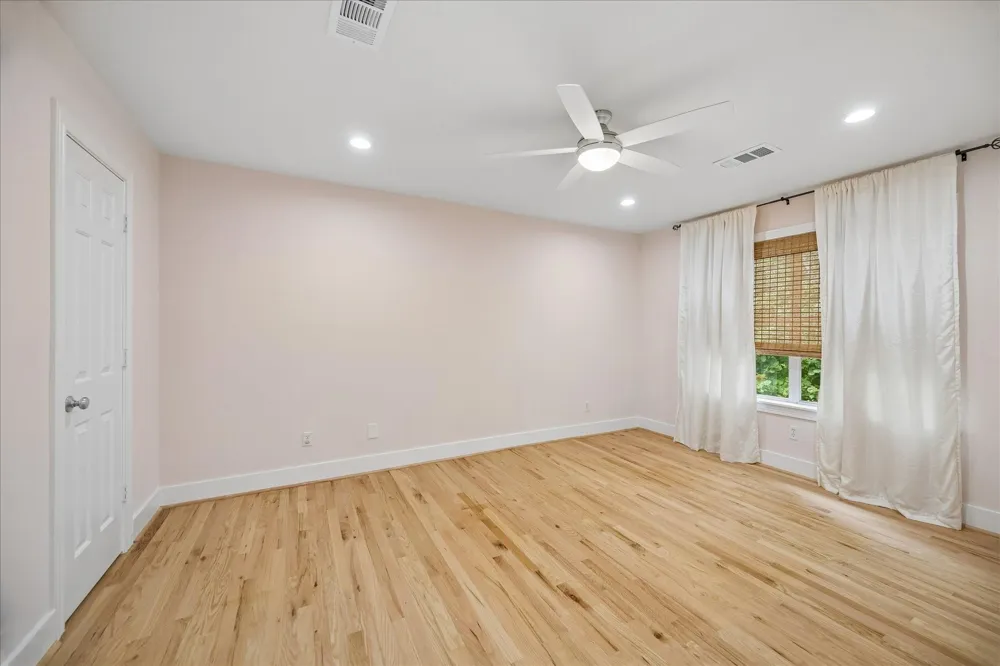 721 W 41st Street Houston, TX 77018