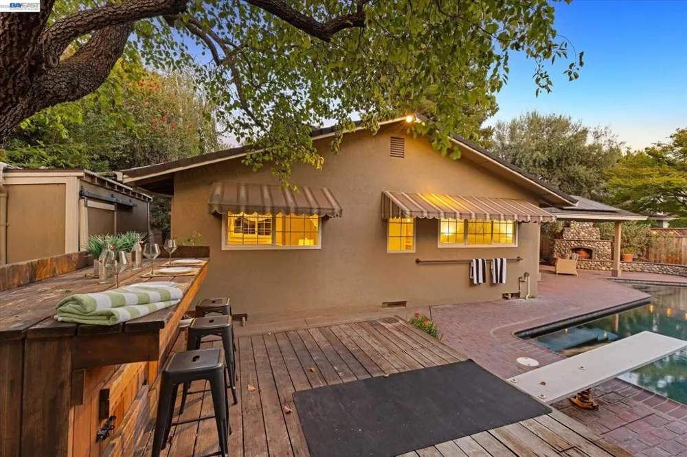 2680 Turnstone Dr Pleasanton, CA 94566
