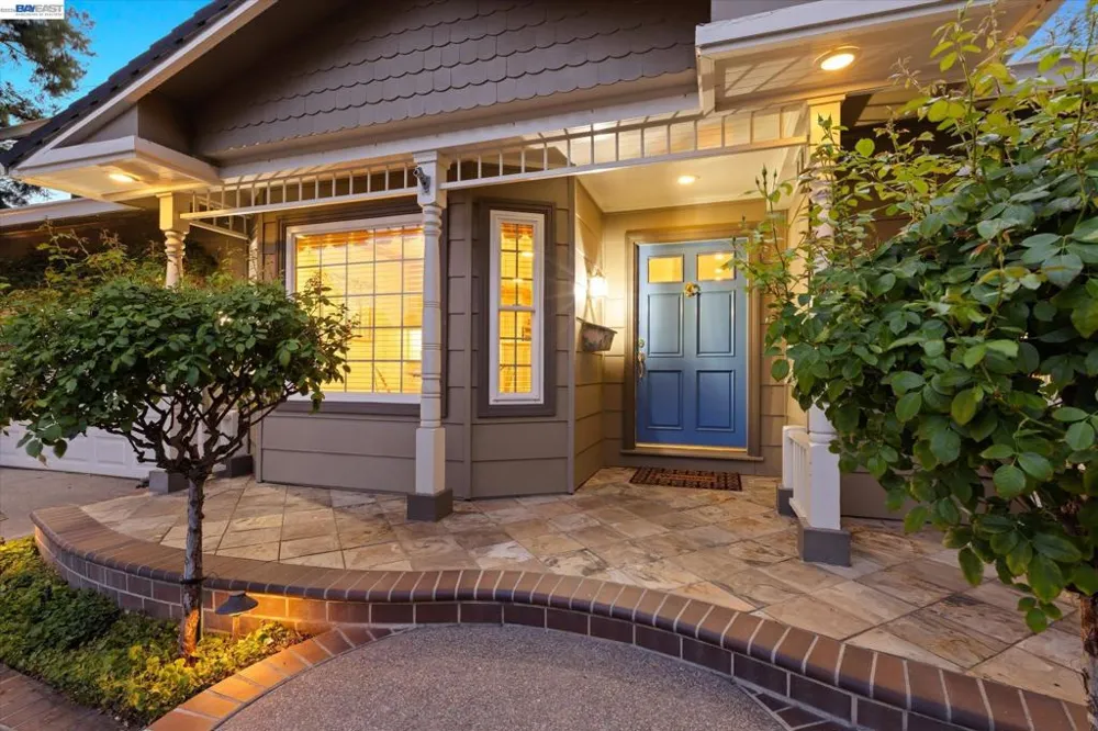 2680 Turnstone Dr Pleasanton, CA 94566