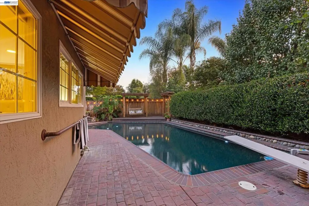 2680 Turnstone Dr Pleasanton, CA 94566