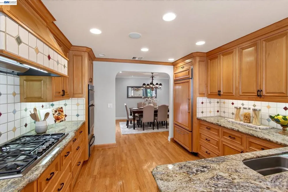 2680 Turnstone Dr Pleasanton, CA 94566