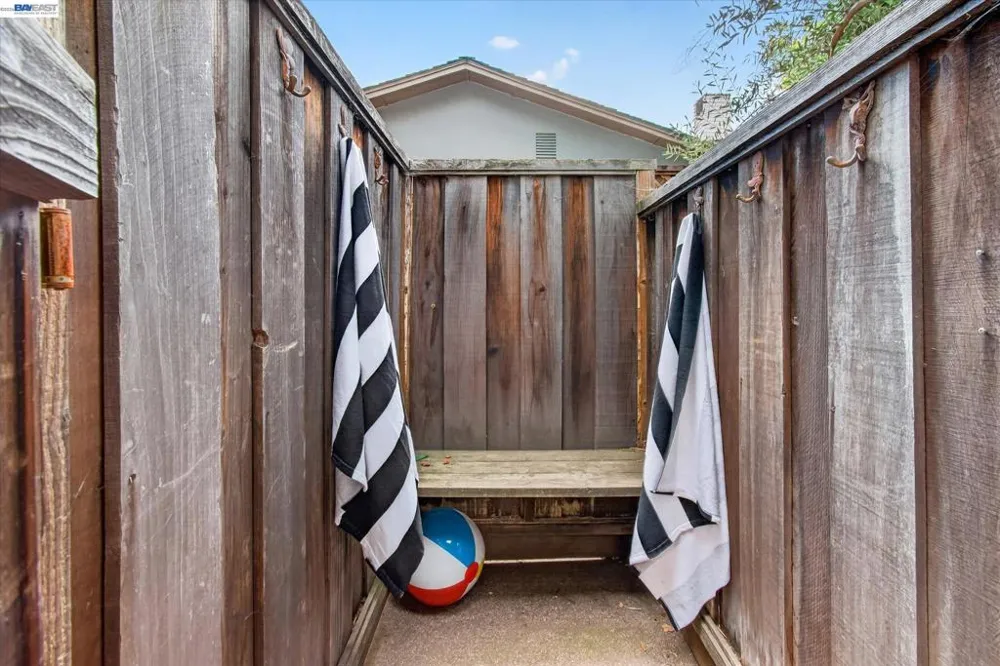 2680 Turnstone Dr Pleasanton, CA 94566