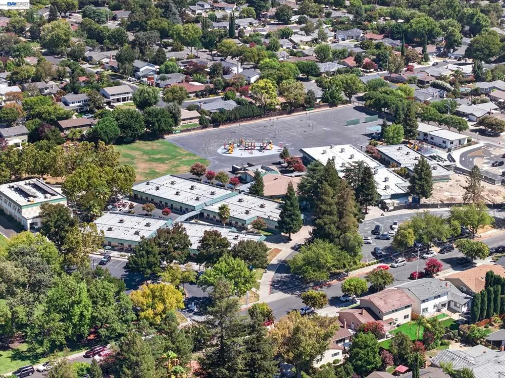 2680 Turnstone Dr Pleasanton, CA 94566