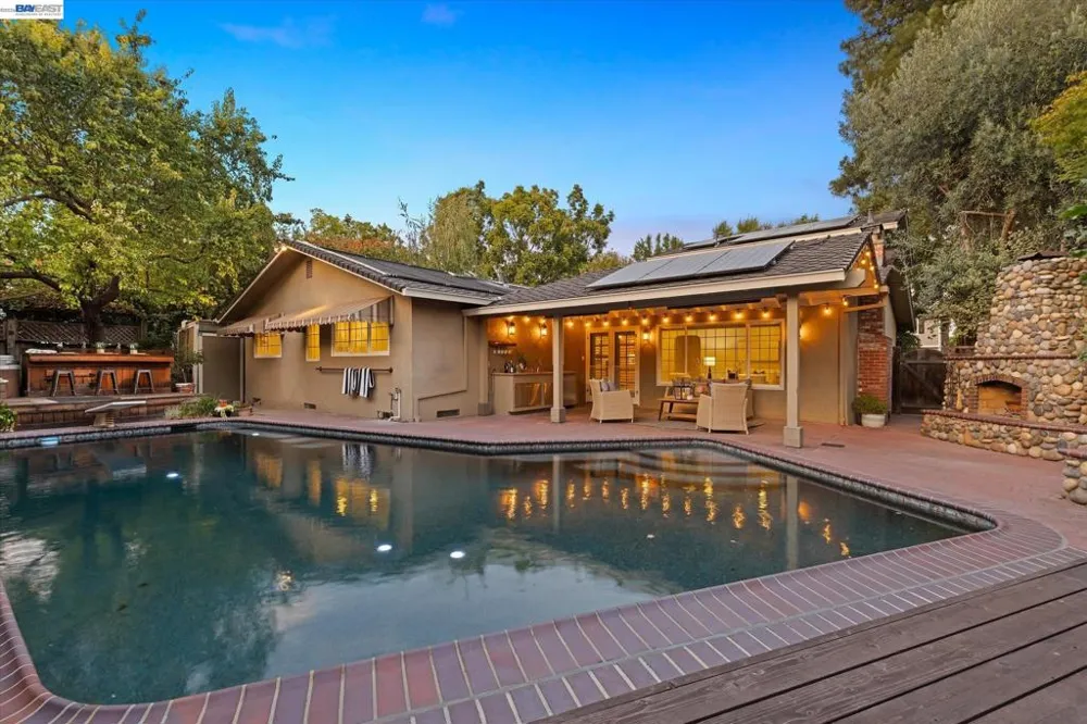 2680 Turnstone Dr Pleasanton, CA 94566