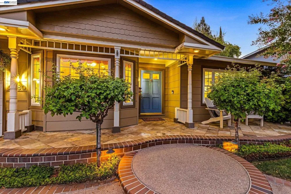 2680 Turnstone Dr Pleasanton, CA 94566