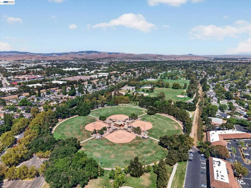 2680 Turnstone Dr Pleasanton, CA 94566