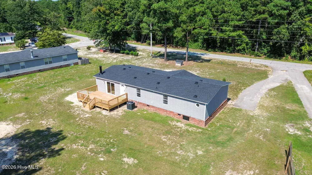 5837 Parkton Road Hope Mills, NC 28348
