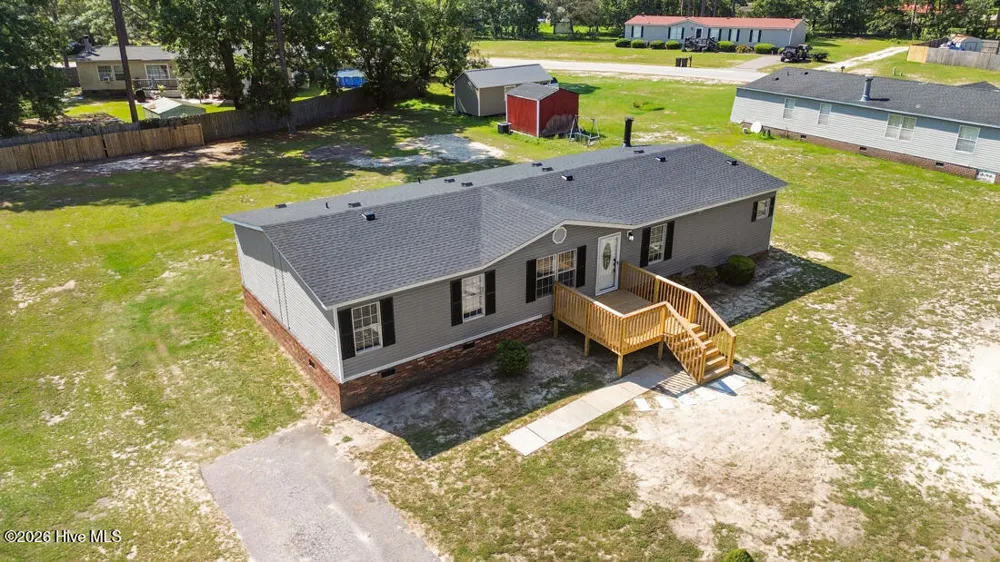 5837 Parkton Road Hope Mills, NC 28348