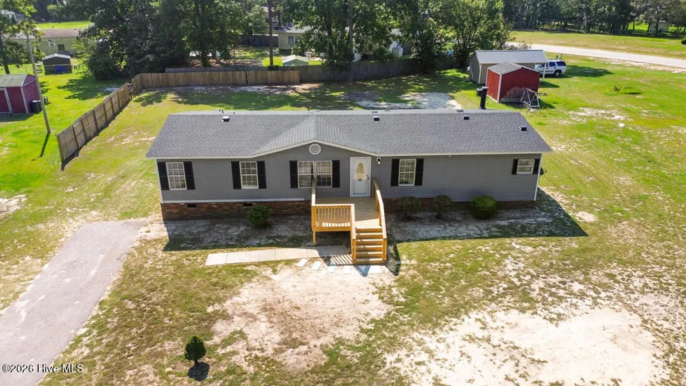 5837 Parkton Road Hope Mills, NC 28348