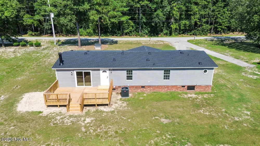 5837 Parkton Road Hope Mills, NC 28348