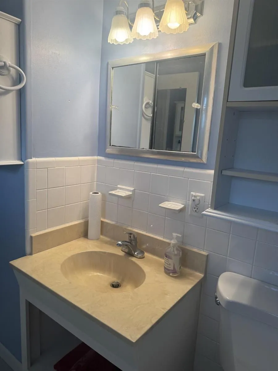 11 SW 4TH AVENUE #1 Boca Raton, FL 33432