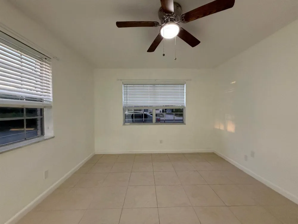 298 SW 6th Street #109 Boca Raton, FL 33432