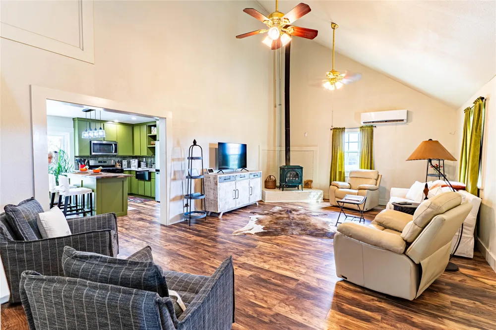 12615 S 337th West Street S Bristow, OK 74010