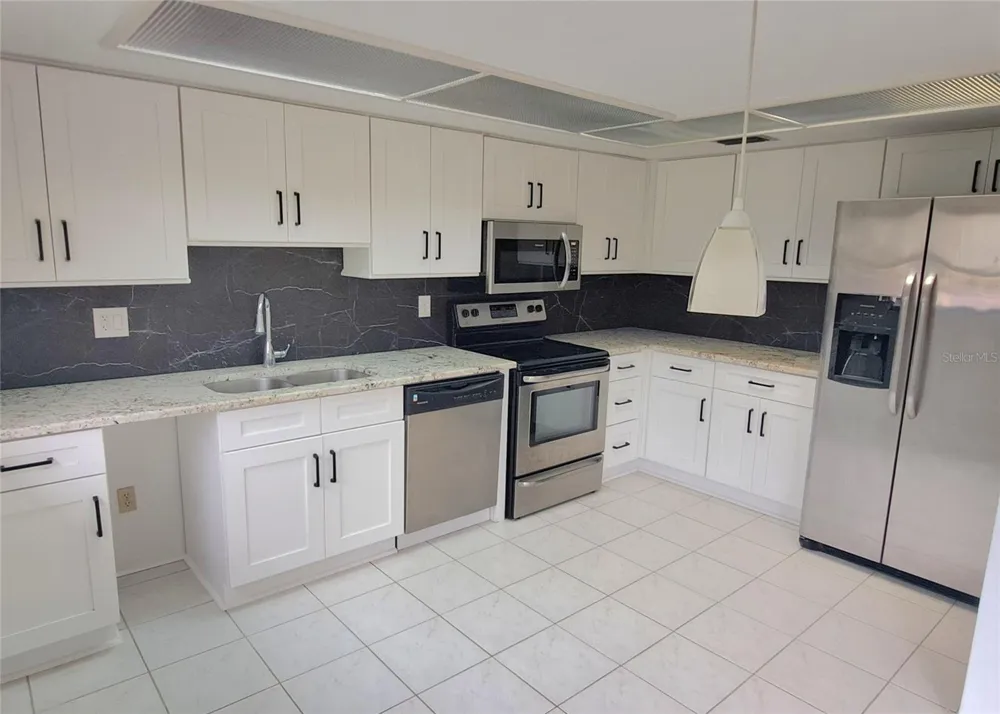 60 KAY COURT Oldsmar, FL 34677
