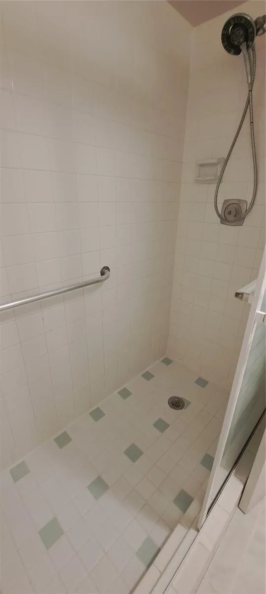 60 KAY COURT Oldsmar, FL 34677